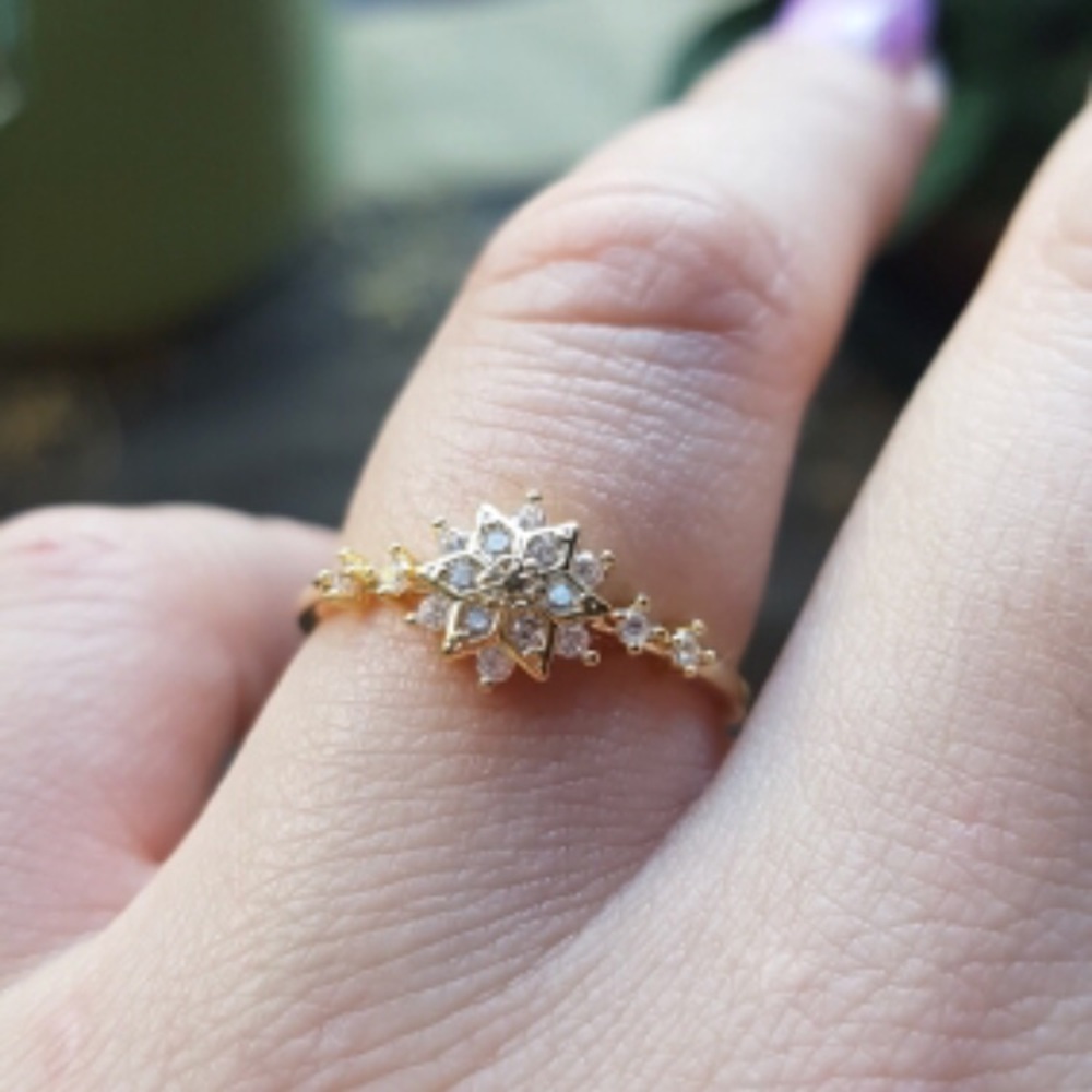 Crystal CZ Ring - Picture 4 of 4